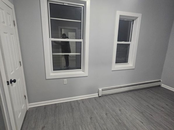 25 Cedar St APT 2, Yonkers, NY 10701 – 3-bedroom rental in Yonkers