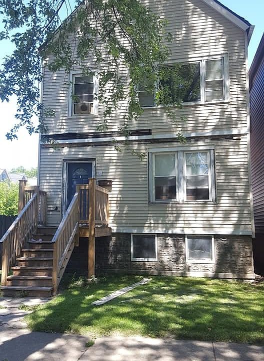 2nd image of 644 W 49th St
