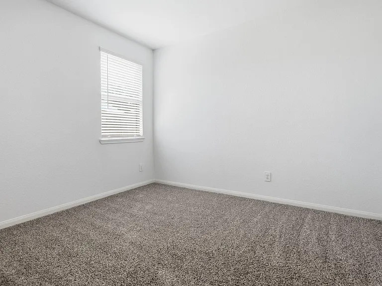 1606 Happy Valley St — Photo 14