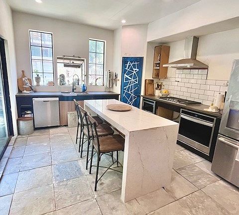 3rd image of 14912 Kitterman Dr