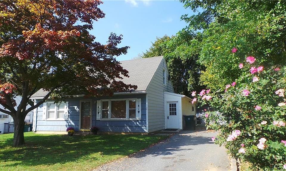1st image of 115 Wilden Dr N