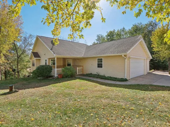 E12017 Grubers Grove Road, Prairie Du Sac, WI 53578