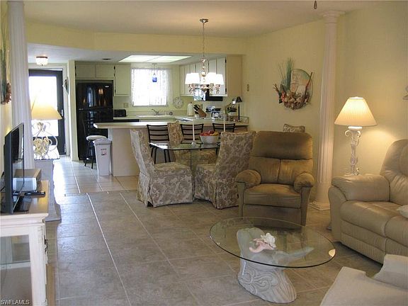 3rd image of 13070 White Marsh Ln APT 103