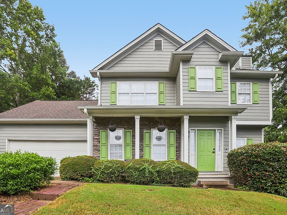 1st image of 300 Harcourt Pl