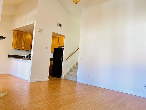 2nd image of 1715 Flickinger Ct Unit 1715