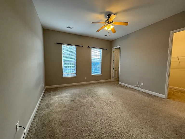 724 Shine Ave — Photo 7