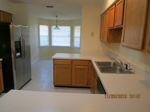 Kitchen/breakfast nook