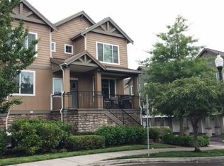 660 NW Falling Waters Ln UNIT 102, Portland, OR 97229
