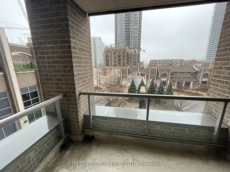 388 Prince Of Wales Dr #307 — Photo 23