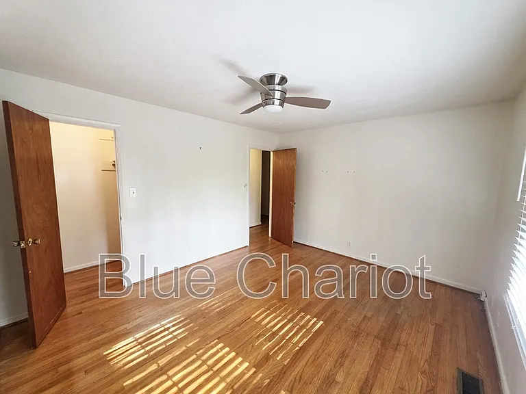 3109 Merrill Ct — Photo 12