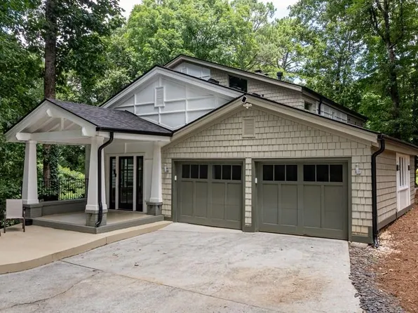 305 River Knoll Dr, Atlanta, GA 30328