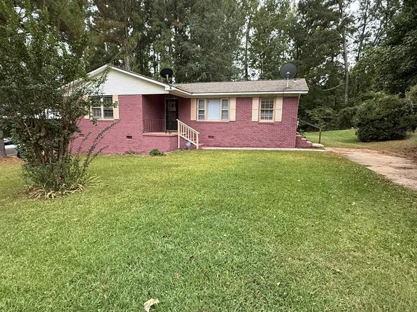 208 Bintage Rd, Greenwood, SC 29649