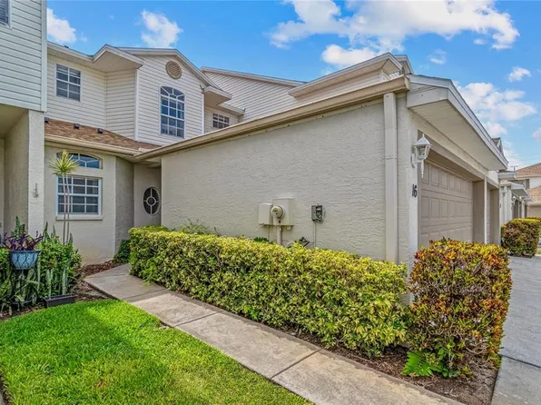 6400 46th Ave N APT 16, Kenneth City, FL 33709