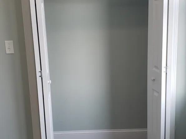 86-05 Northern Boulevard image 11 of 22