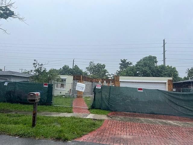 1st image of 2110 NW 91st Terrace