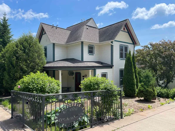 36-5 N 2nd St, Bayfield, WI 54814