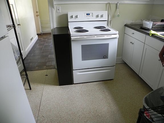 2nd image of 113 Matoaka Ct