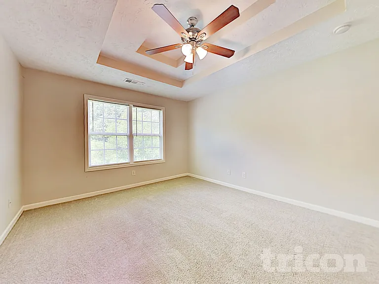 460 Vinemont Rdg — Photo 11