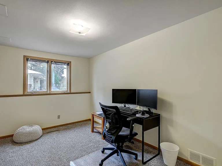 6311 Fir Tree Ave — Photo 14
