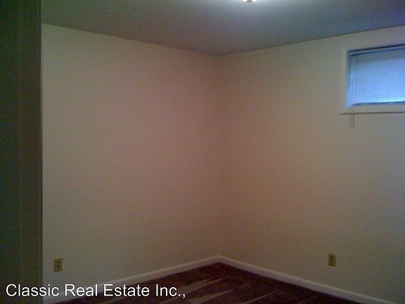 2nd image of 804B Malabu Dr