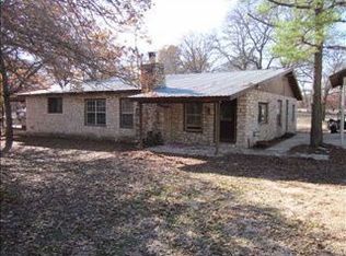 388 Christensen Rd, Elgin, TX 78621