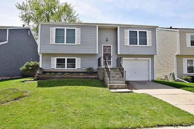 2240 Larkspur Ct photo 1
