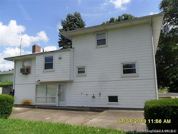 4th image of 700 E Old State  Road 60 E