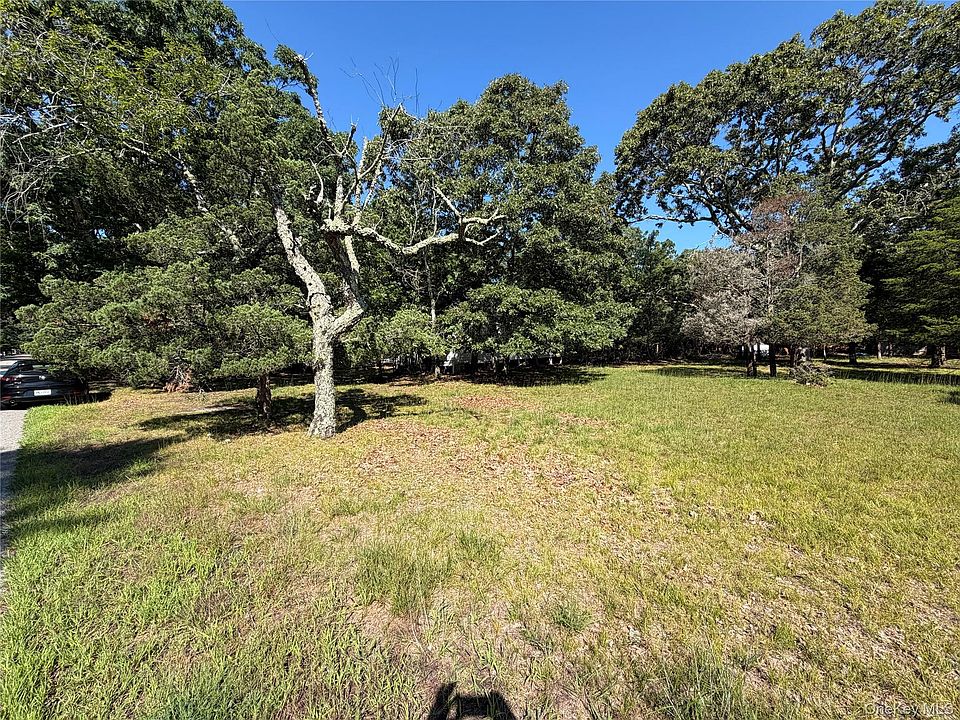 1st image of 92 W Tiana Road