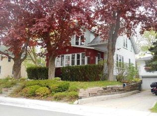 402 Elm St, Slinger, WI 53086