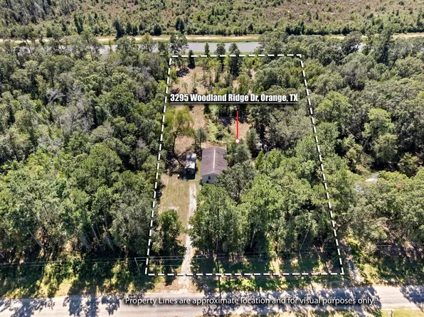 3295 Woodland Ridge Dr, Orange, TX 77632