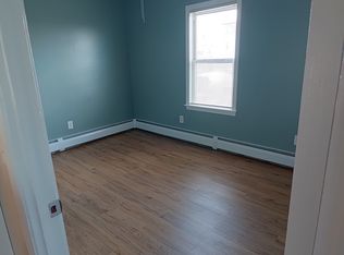 3 Abbott St #2, New Bedford, MA 02744