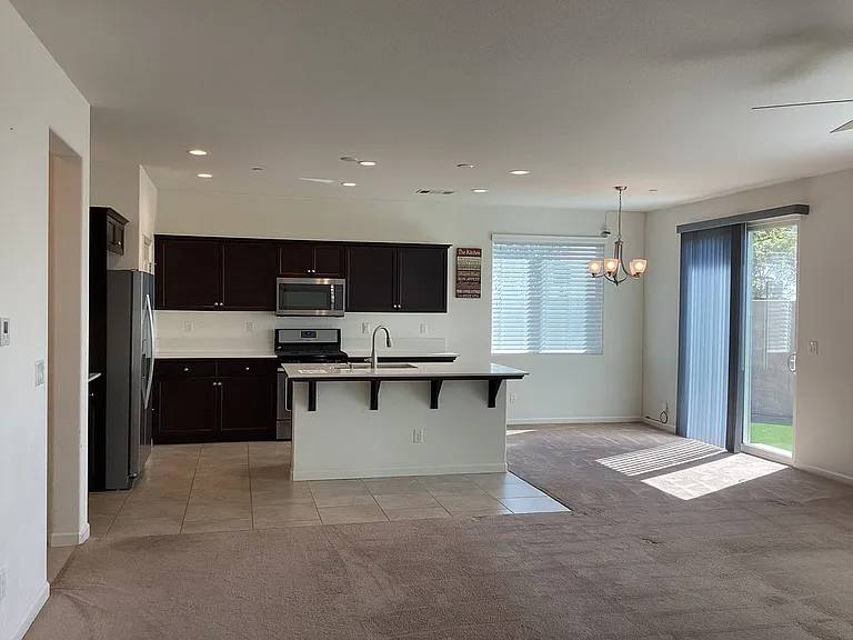 1397 Hoover Way — Photo 7