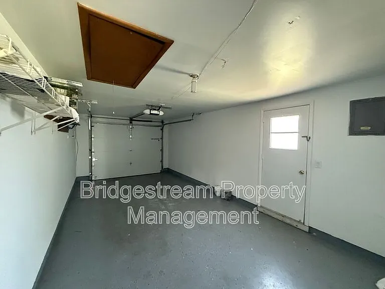 7218 Old Troy Pike — Photo 11