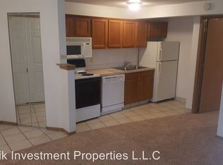911 SW Broadway Dr APT 25, Portland, OR