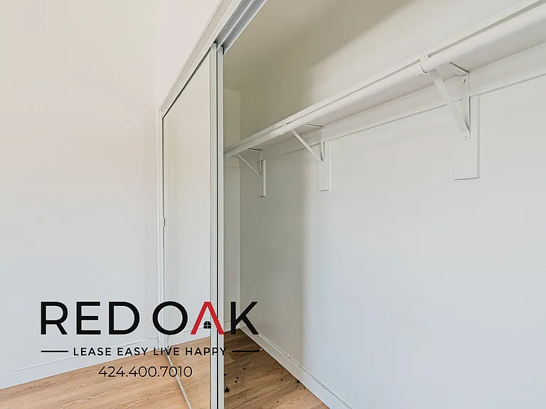 11051 Barnwall St #11 — Photo 15