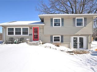 6013 N Woodland Ave, Kansas City, MO 64118