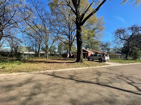 2nd image of 437 W Midway Dr
