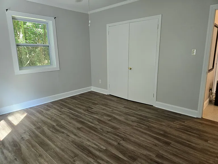 1106 Valley Park Dr — Photo 6