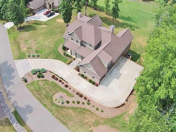 2nd image of 129 Broken Arrow Dr