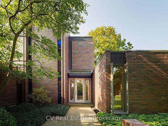 4th image of 31 Auchmar Rd