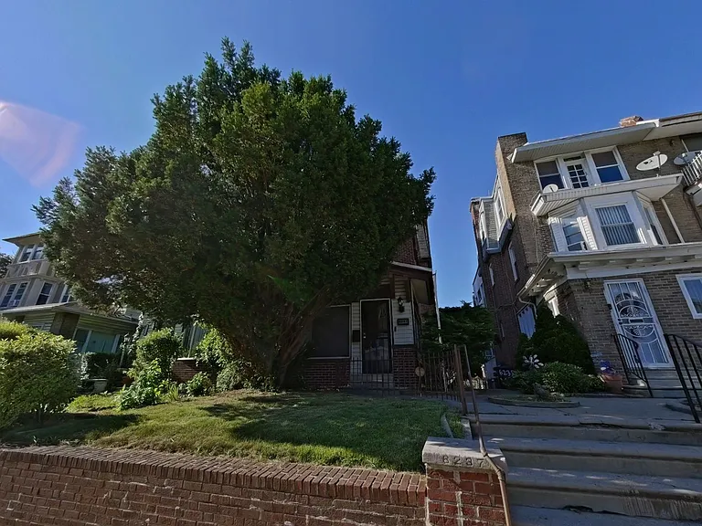 6237 Carpenter St — Photo 1