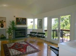 1396 Campus Dr, Berkeley, CA 94708