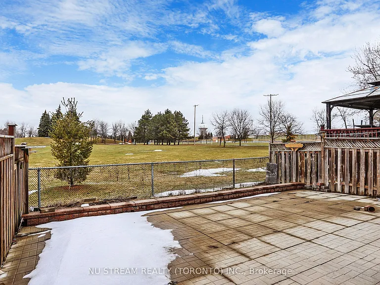 191 Milliken Meadows Dr — Photo 34