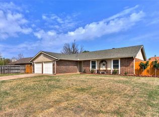 10105 Glascow Ter, Yukon, OK 73099