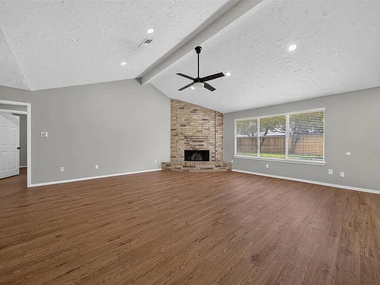 20014 Bishops Gate Ln — Photo 8