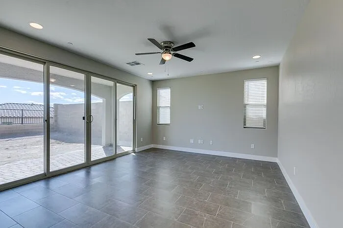11803 River Hawk Ave — Photo 9