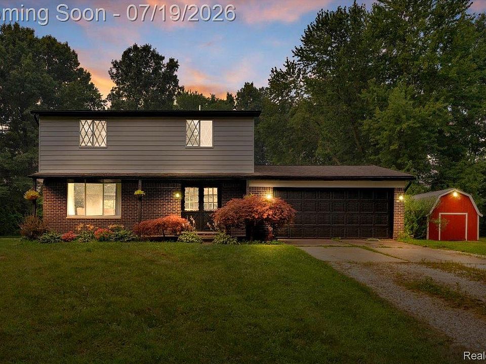 1st image of 2700 Hickory Ln
