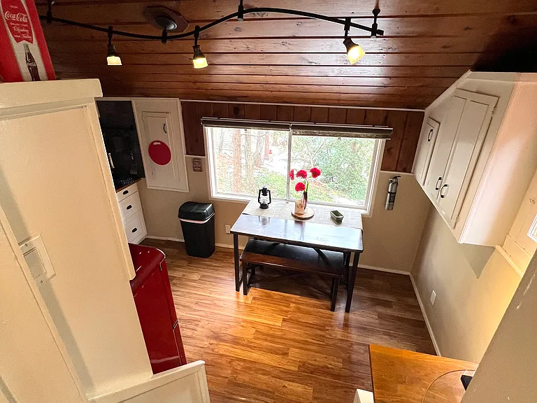 763 Woodland Rd — Photo 18