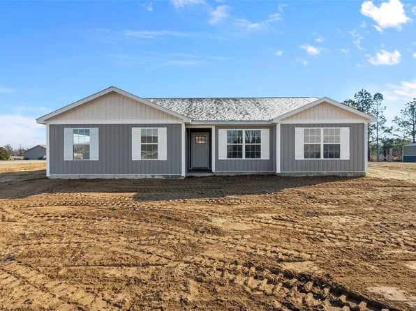 5 Powers Ln, Sikeston, MO 63801