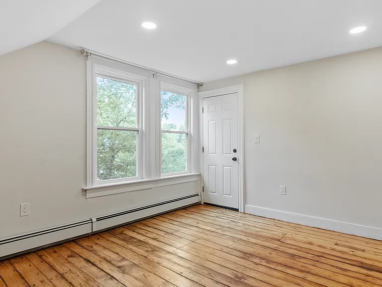 30 Wood St #30 — Photo 7